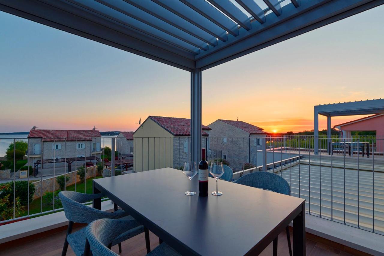Apartments Jasmin เมดูลิน ภายนอก รูปภาพ